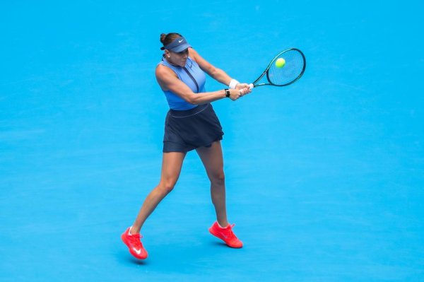 直落两局驯服高芙 阿尼西莫娃晋级中网女单决赛