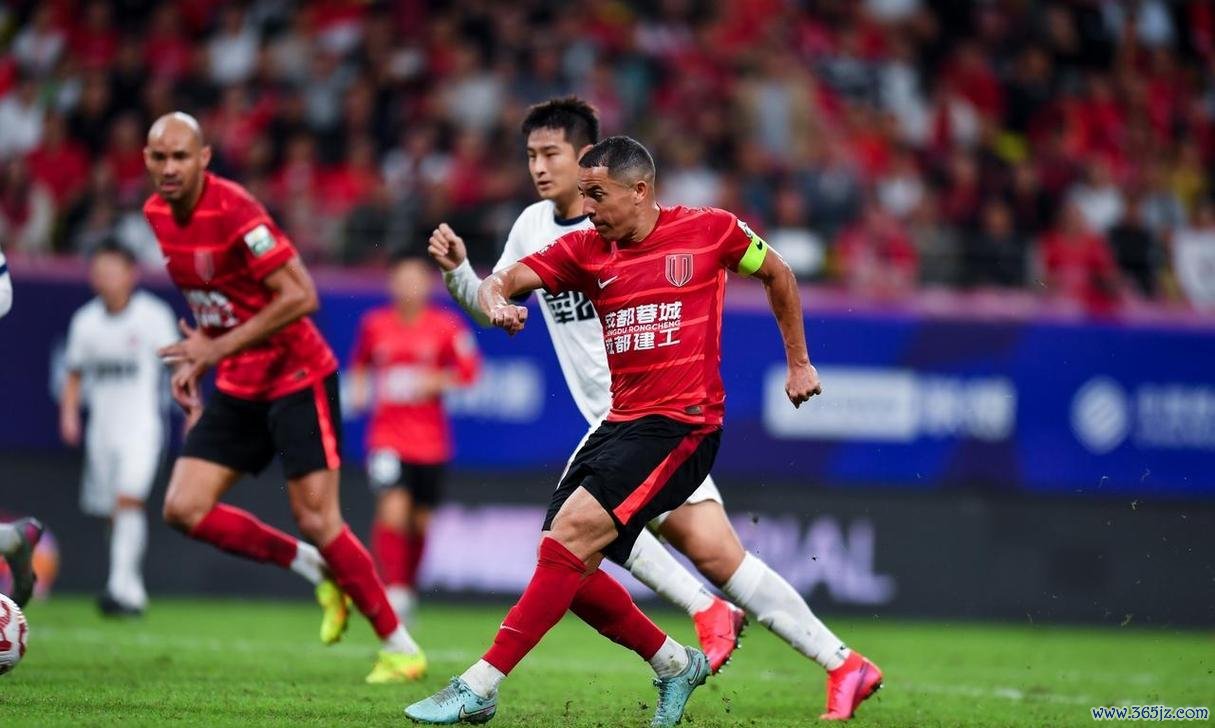 赛场数据惊变！成都蓉城主场优势恐难敌柔佛