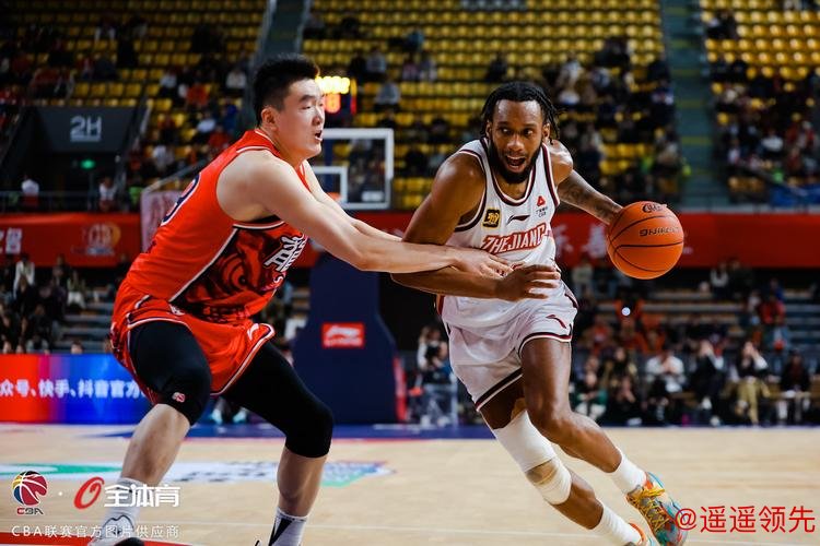 CBA-多人得分上双 浙江稠州金租击败北京控股