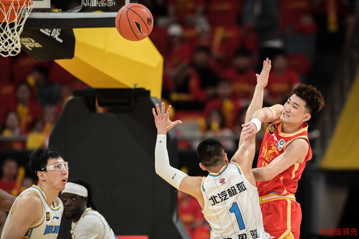 CBA-孙铭徽22+5周琦12+14 广厦送北京首败