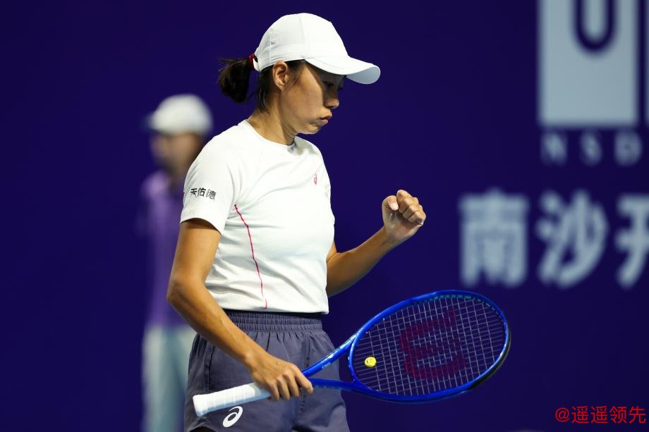 [图]张帅2-1逆转埃里亚韦茨 晋级广州网球公开赛8强